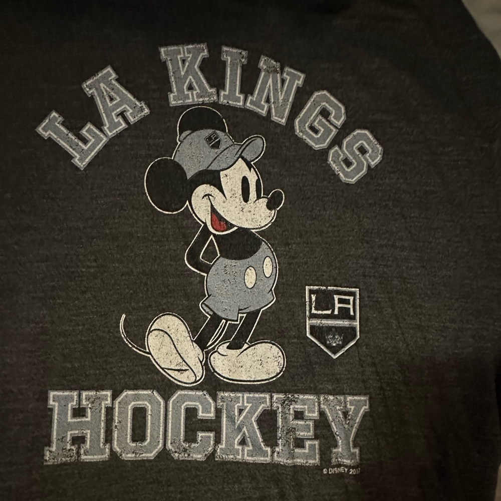 Mickey Mouse, Los Angeles Kings shirt new